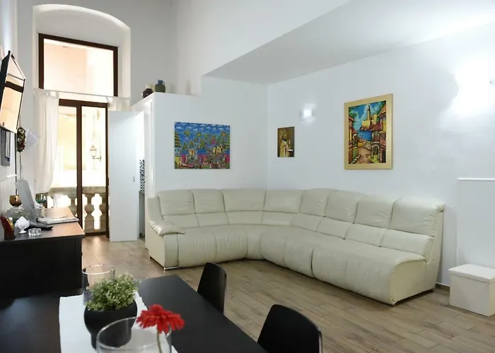 Sisters Residence